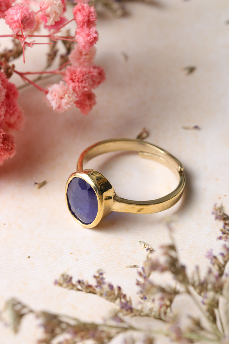 Studio Vaidik Neelam/ Blue Sapphire Ring ratti